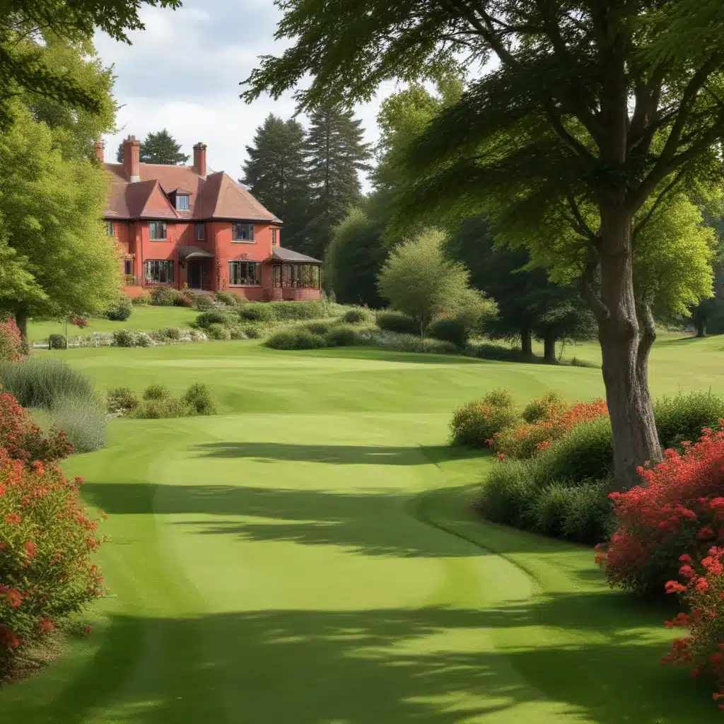 Tee Time Bliss: Golfing Getaways at the Red House Hotel